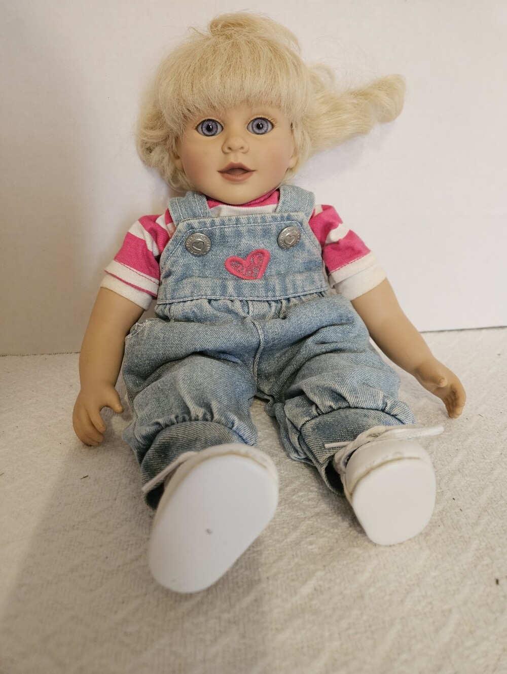 Vintage 1997 My Twinn Doll Cuddly Sisters Blonde Blue Purple Eyes Denim Overall